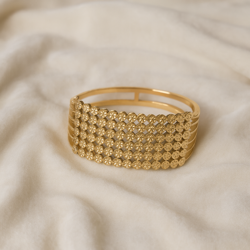 Elegant Anti-Tarnish Golden Kada