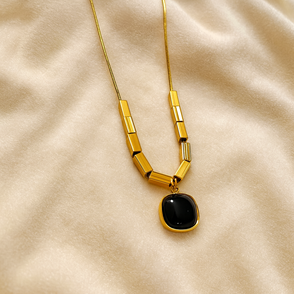 Golden Anti tarnish Pendant Necklace with Classic Geometric Stone