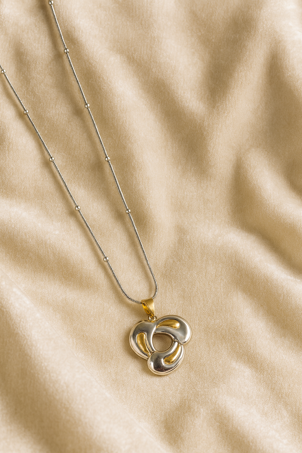 Premium Golden Flower Chain & Silver Pendant Combo – Anti-Tarnish